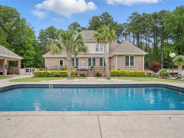 2801 Ballahack Rd, Chesapeake, VA 23322