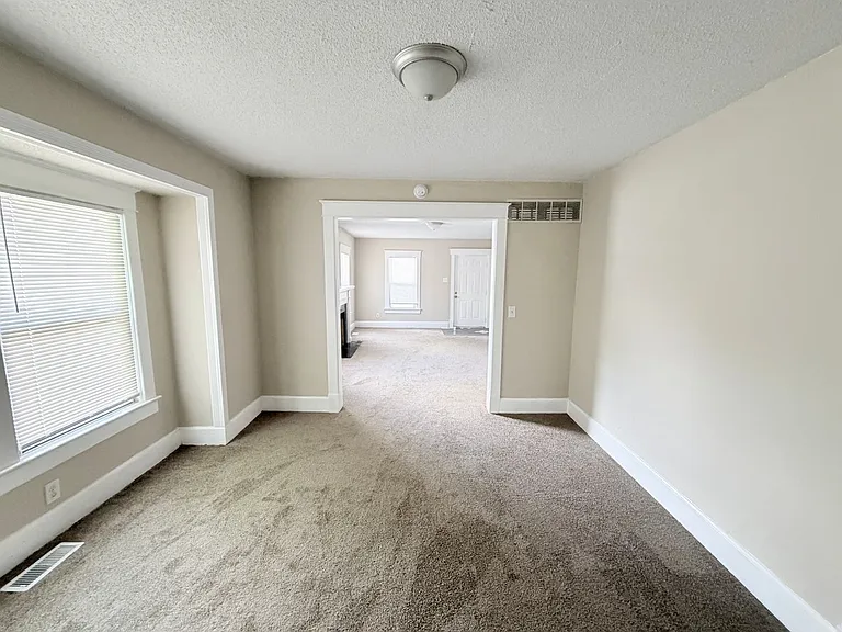 10104 E Golf Ave — Photo 4