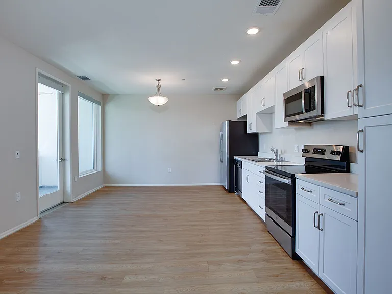 288 Center St. — Photo 1