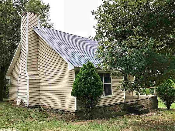 4th image of 40 Daisy Ln
