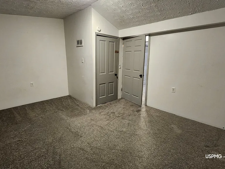 225 Harrison Ave #2 — Photo 11