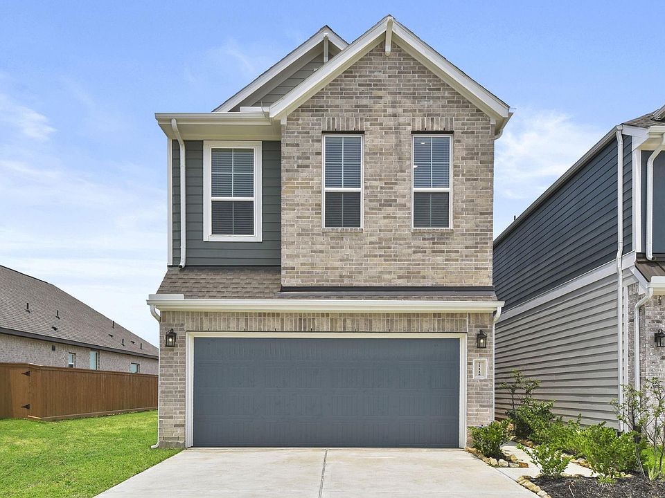 1st image of 21118 Garden Palm Dr