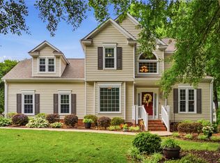 5 Wild Horse Creek Dr, Simpsonville, SC 29680
