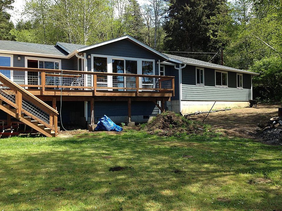 2nd image of 24470 Sandlake Rd