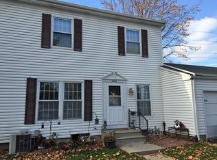 38555 Schooner Ct, Clinton Township, MI