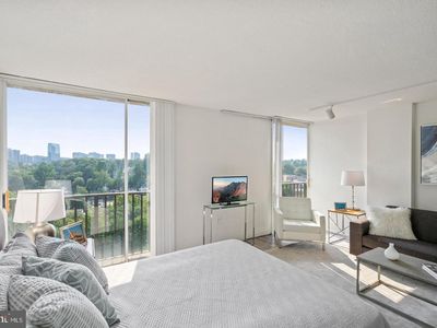 4600 S Four Mile Run Dr APT 1212, Arlington, VA, 22204