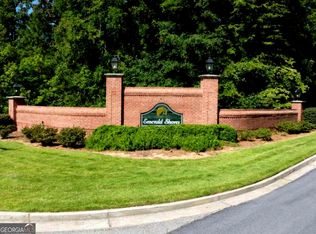 1101 Emerald Shores Dr, White Plains, GA 30678