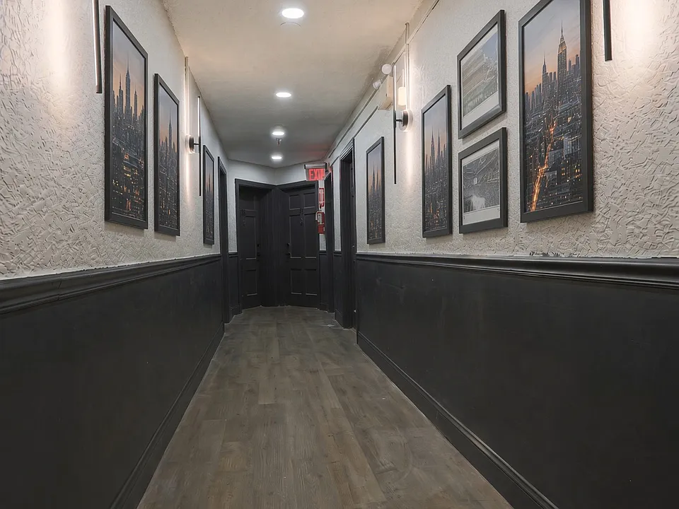 Apartments On Academy