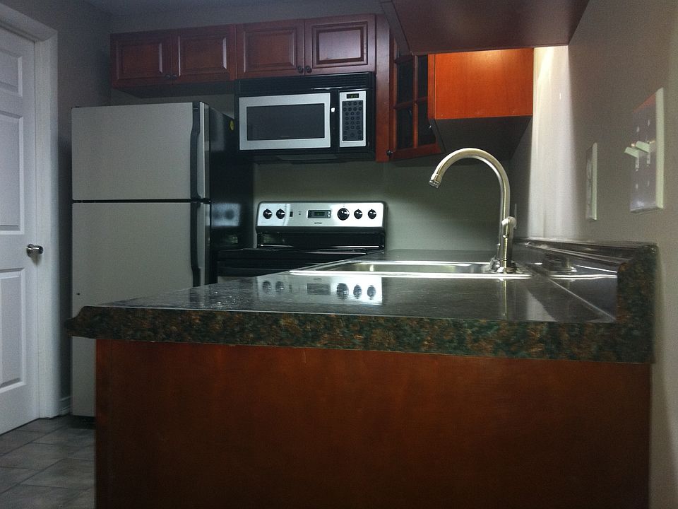1st image of 419 Cedar Ave APT 10