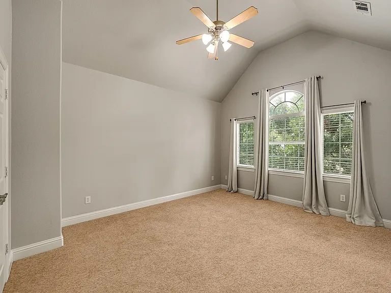 5836 La Vista Dr — Photo 24