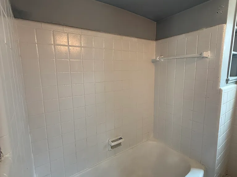 18520 Tireman St — Photo 10