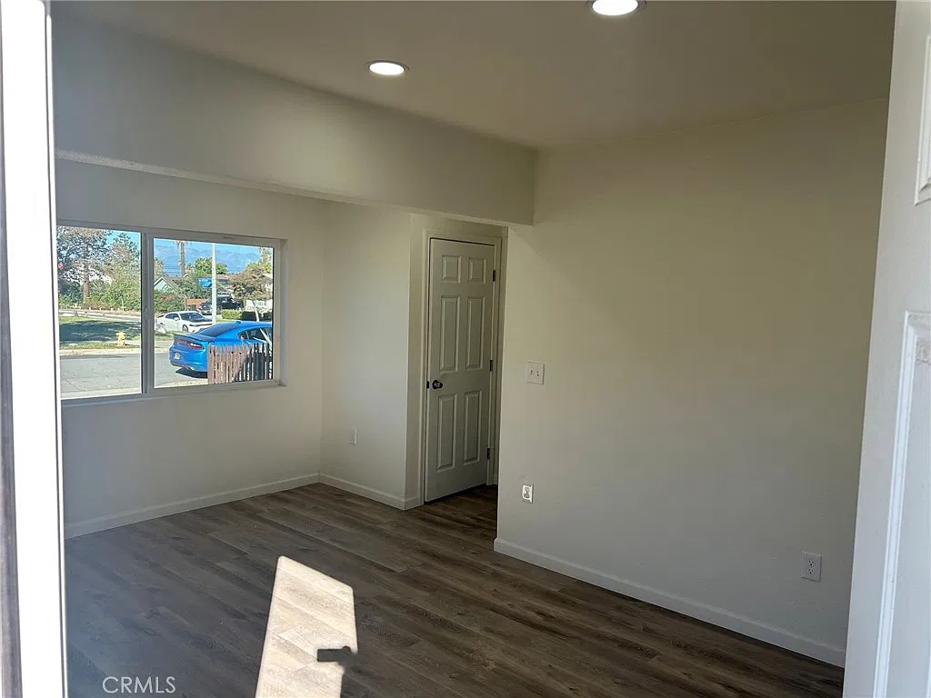 1 bed, 390 sqft, $1,800 — Photo 3