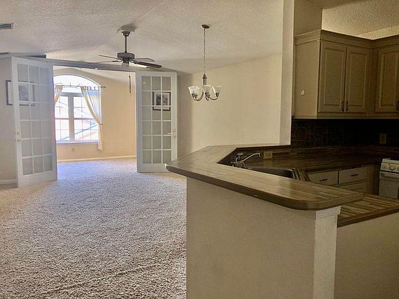 3rd image of 13810 N Sutton Park Dr #1035