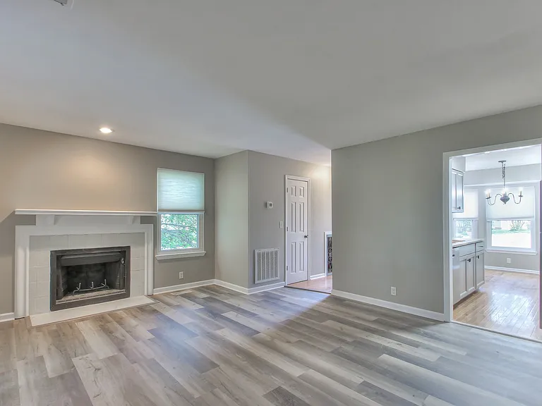 2344 Tally Green Ct — Photo 13