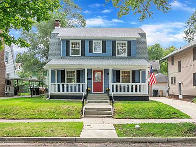 525 Edgewater Dr South Bend In 46601 Zillow