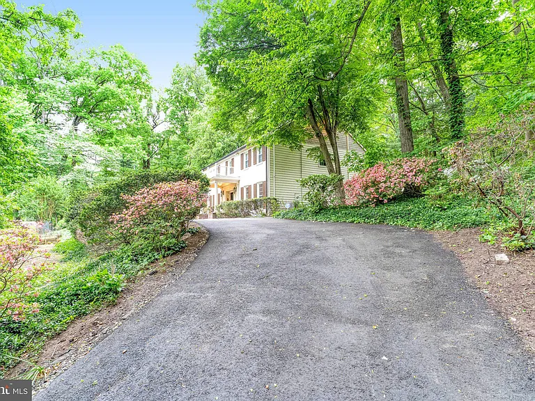 7845 Old Dominion Dr — Photo 8