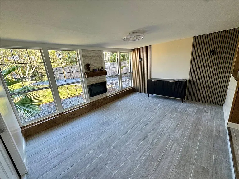 1500 Carson Cir NE — Photo 50