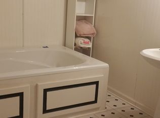 917 J C Mauldin Hwy, Killen, AL 35645