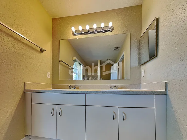 3965 SW Laffite St — Photo 14