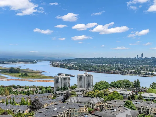 280 Ross Dr #1805, New Westminster, BC V3L 0C2