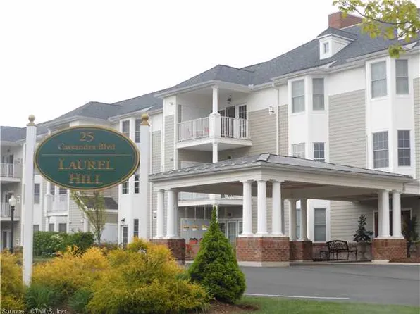 25 Cassandra Blvd APT 210, West Hartford, CT 06107
