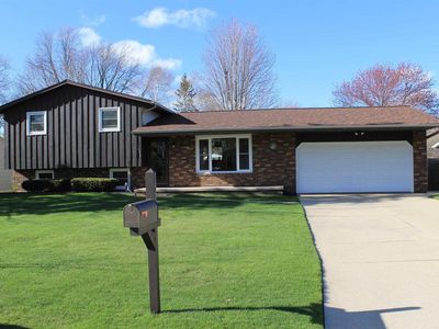 1520 KENNEDY DRIVE, Green Bay, WI, 54304