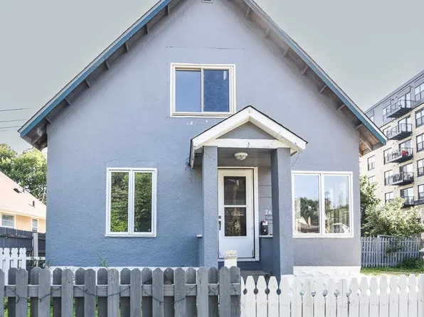 2419 California St NE, Minneapolis, MN 55418