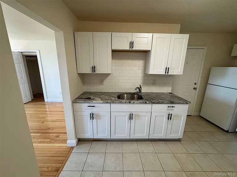 155 Main St #6 — Photo 8