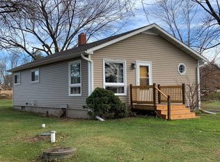 N6814 Raguse Rd, Shawano, WI 54166