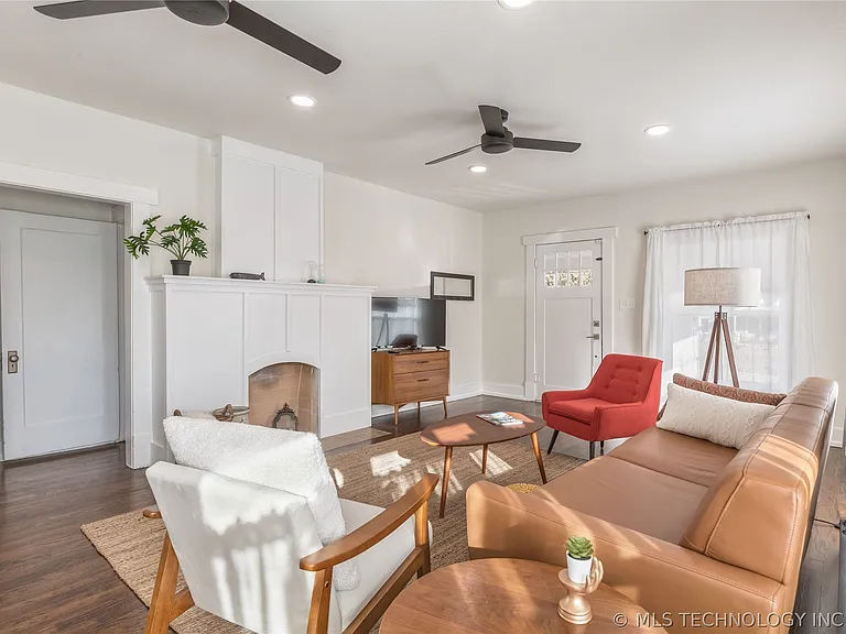 700 N McKinley Ave — Photo 11