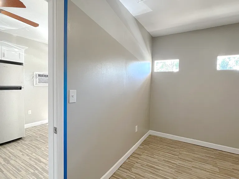 1218 La Mesa Ave — Photo 3