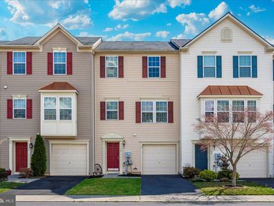 74 Tidewater Ter, Falling Waters, WV, 25419