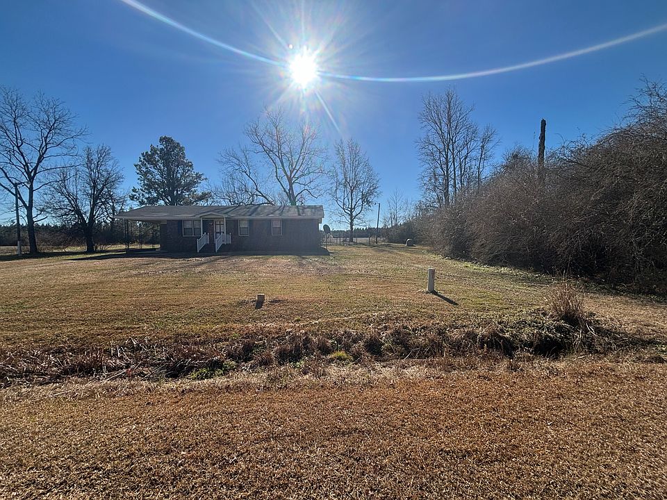 2nd image of 1553 Coles Mill Rd