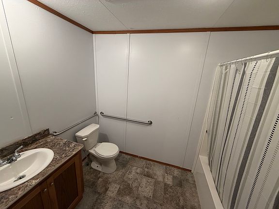3rd image of 5708 W Jackson St #B
