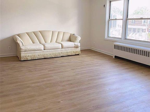 4th image of 16933 26th Ave Floor 2