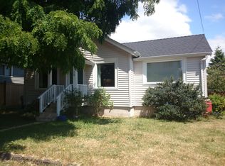 8528 18th Ave NW, Seattle, WA 98117
