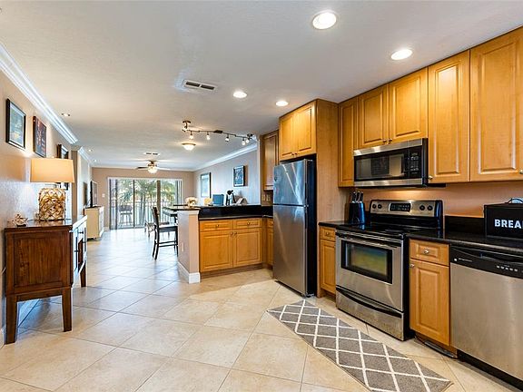 5th image of 11605 3rd St E APT 207