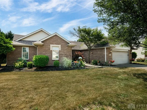 166 Warner Dr, Englewood, OH 45322