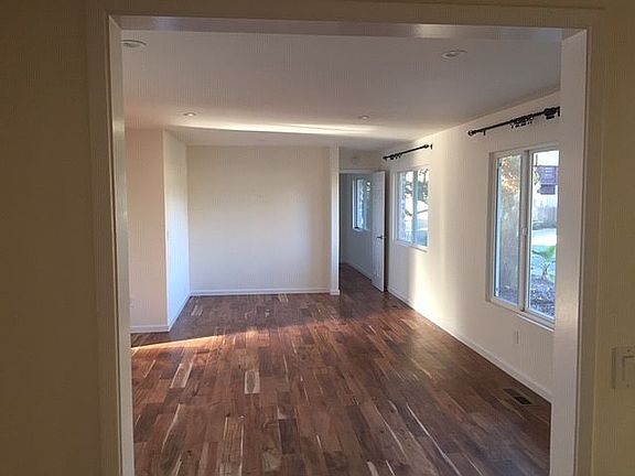 5th image of 631 Este Madera Ct