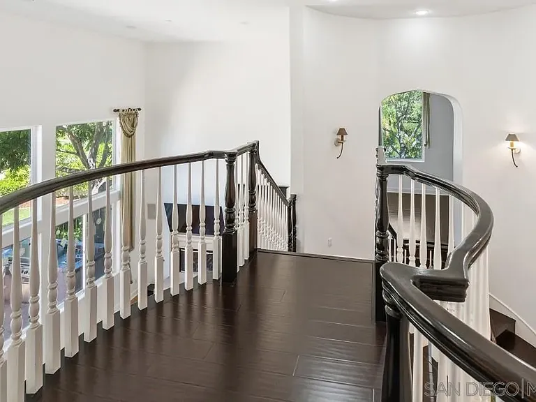 9230 Island Pine Way — Photo 54