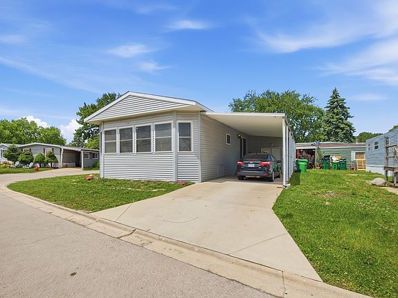 2nd image of 165 Hansom Dr
