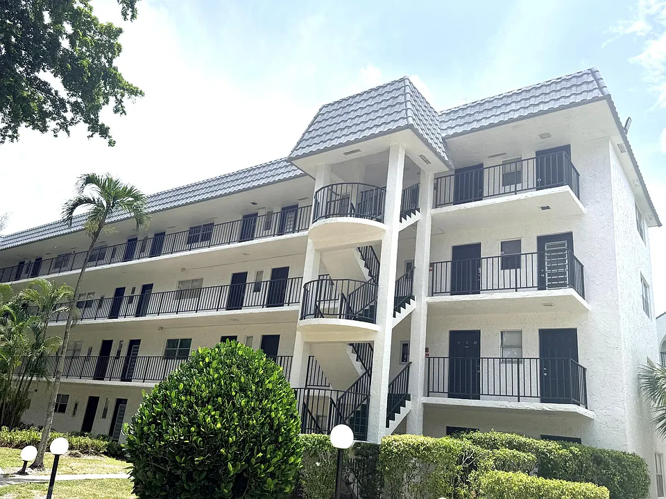 3360 Spanish Moss Ter #313