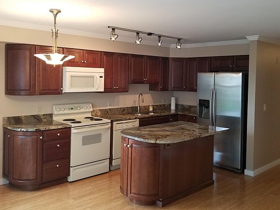 Kitchen - missing new stainless steel washer, oven and microwave.
