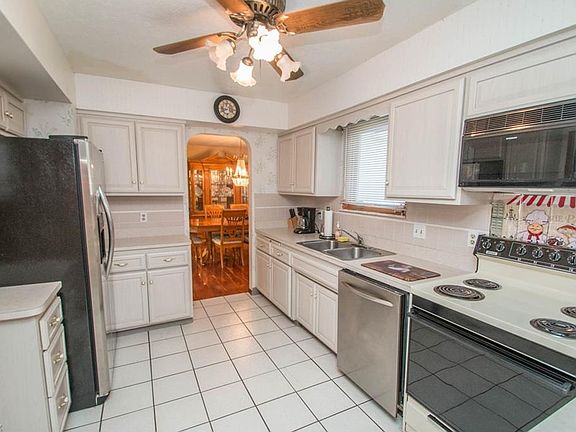 5th image of 6969 Anthony Ln