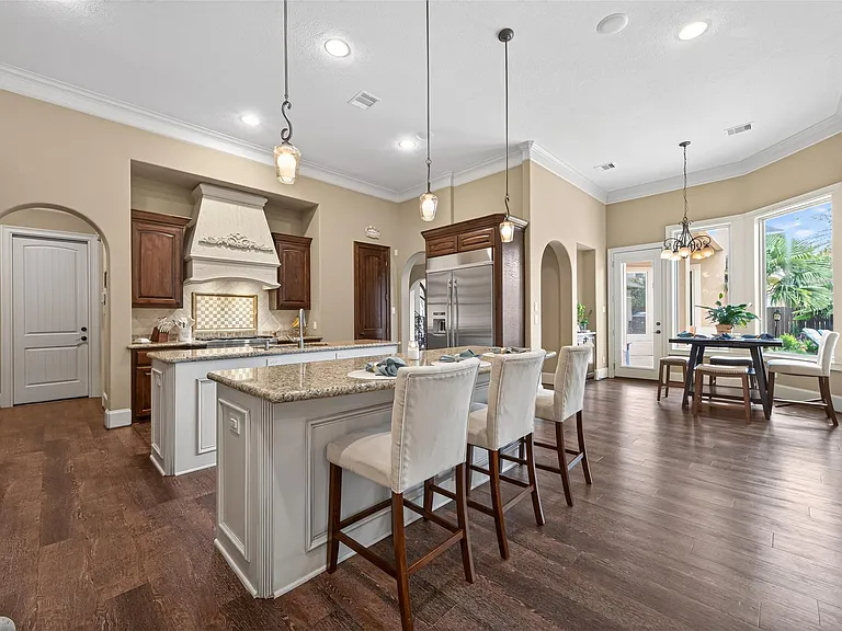 7414 Dayhill Dr — Photo 5