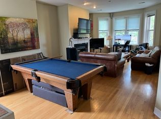 856 W Fullerton Ave APT 3, Chicago, IL 60614