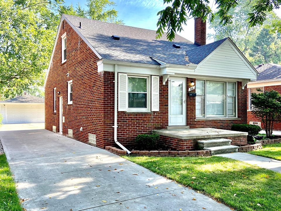 1st image of 814 Emmons Blvd