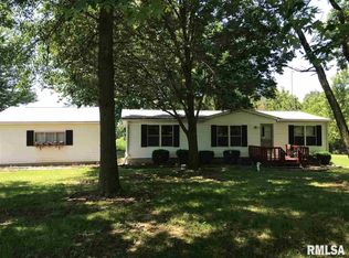 685 Water Tower Rd, Murrayville, IL 62668