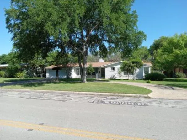 327 Rockhill Dr, San Antonio, TX 78209