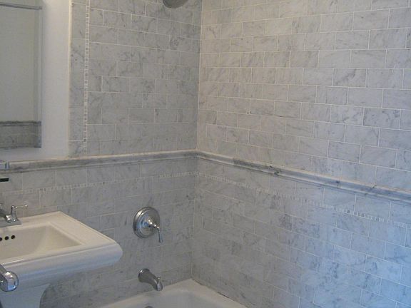 2nd image of 50 W 72nd St APT 1211